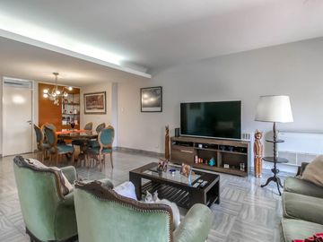 Departamento 4 dormitorios en Venta La Plata