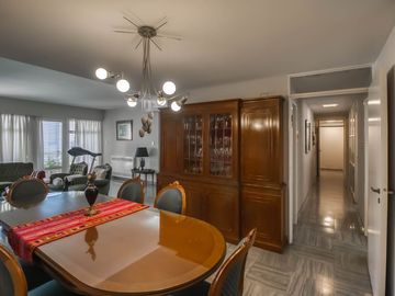 Departamento 4 dormitorios en Venta La Plata