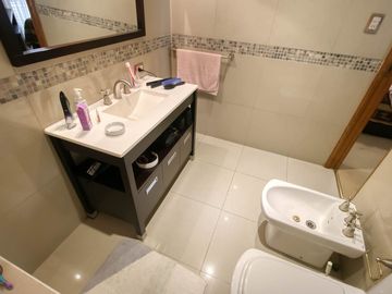 Departamento 4 dormitorios en Venta La Plata