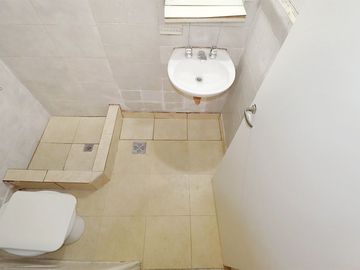 Monoambiente Venta Recoleta a refaccionar