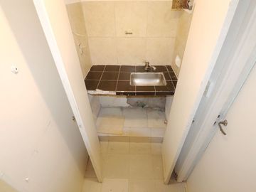 Monoambiente Venta Recoleta a refaccionar