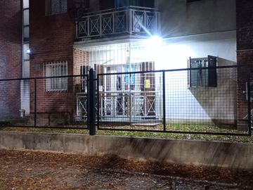 PH en venta - 2 Dormitorios 1 Baño - 52Mts2 - Monte Grande