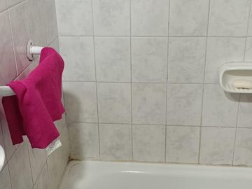 PH en venta - 2 Dormitorios 1 Baño - 52Mts2 - Monte Grande