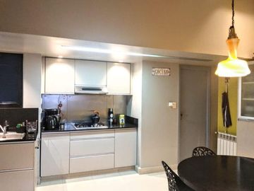 Depa/Casa premium en  A,v Salta 600