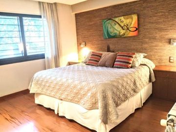 Depa/Casa premium en  A,v Salta 600