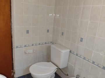 Duplex  en El hoyo 70m2 Excelente ubicacion sobre av. San Martin