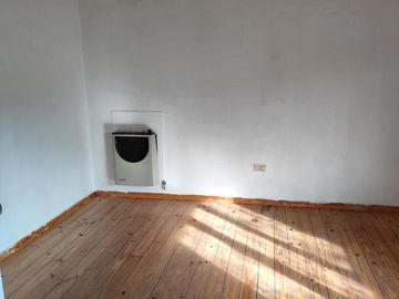 Duplex  en El hoyo 70m2 Excelente ubicacion sobre av. San Martin