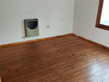 Duplex  en El hoyo 70m2 Excelente ubicacion sobre av. San Martin