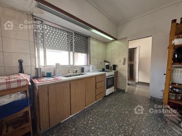 Casa/PH en Altos de 3/4 Amb. al Frente con Terraza