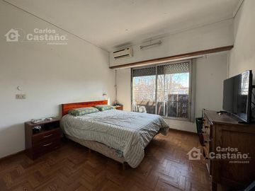 Casa/PH en Altos de 3/4 Amb. al Frente con Terraza