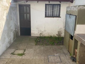 Casa en venta - 3 dormitorios 1 baño - 100 mts2 - San Clemente Del Tuyú