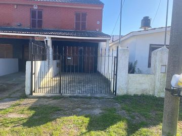 Casa en venta - 3 dormitorios 1 baño - 100 mts2 - San Clemente Del Tuyú