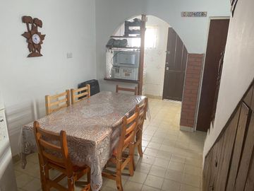 Casa en venta - 3 dormitorios 1 baño - 100 mts2 - San Clemente Del Tuyú