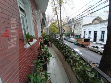 Departamento / PH 4 amb 82m2 totales al frente c/balcon corrido!!!
