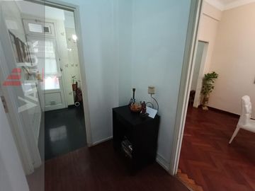 Departamento / PH 4 amb 82m2 totales al frente c/balcon corrido!!!