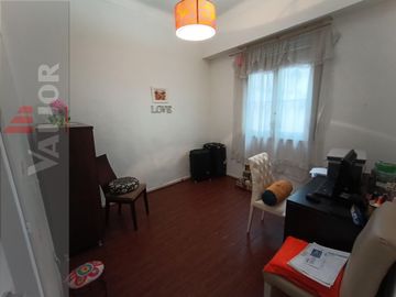 Departamento / PH 4 amb 82m2 totales al frente c/balcon corrido!!!