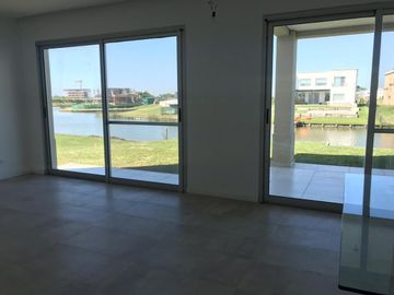 Casa en Venta y Alquiler al Lago - Ceibos, Puertos del Lago
