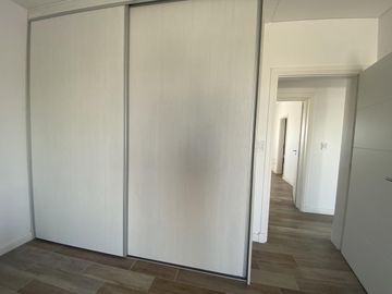 Casa en Venta y Alquiler al Lago - Ceibos, Puertos del Lago