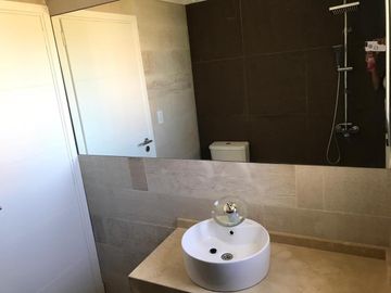 Casa en Venta y Alquiler al Lago - Ceibos, Puertos del Lago