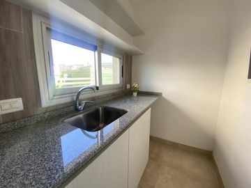 Casa en Venta y Alquiler al Lago - Ceibos, Puertos del Lago