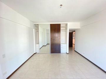 Piso completo de 4 amb - venta