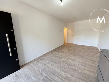 Departamento en alquiler de 3 ambientes con balcón y parrilla - Villa Ballester