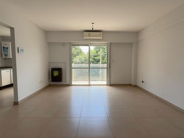 IMPECABLE DEPARTAMENTO TRES AMBIENTES A ESTRENAR