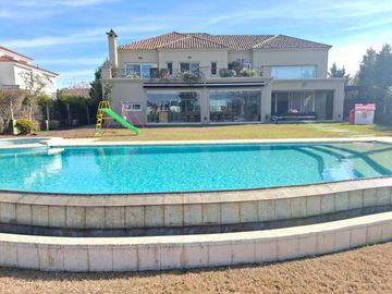 Casa en venta en Buenos Aires Golf Club