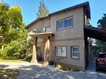 Venta | Casa | 5 Amb | Barrio La Delfina | Pilar |