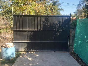 VENTA - CASA Y DEPTO EN ZELAYA CENTRO