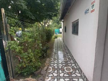 VENTA - CASA Y DEPTO EN ZELAYA CENTRO