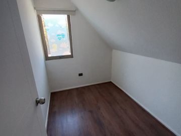 Casa en venta c/ estacionamiento en Villaseca