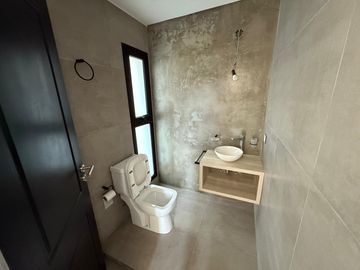 Casa 4 AMB en Venta a Estrenar en San Sebastian