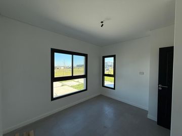 Casa 4 AMB en Venta a Estrenar en San Sebastian