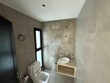 Casa 4 AMB en Venta a Estrenar en San Sebastian