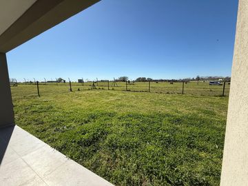 Casa 4 AMB en Venta a Estrenar en San Sebastian