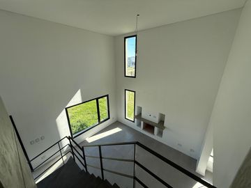 Casa 4 AMB en Venta a Estrenar en San Sebastian