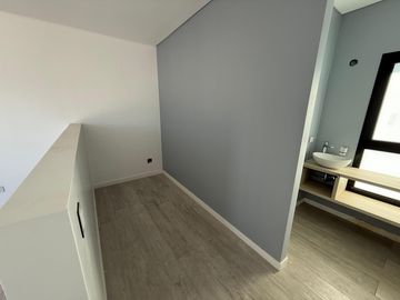 Casa 4 AMB en Venta a Estrenar en San Sebastian