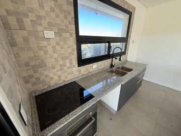 Casa 4 AMB en Venta a Estrenar en San Sebastian