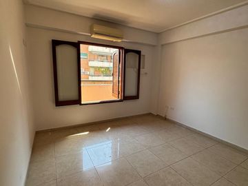 Venta Departamento 3D + dep en Barrio Norte. Marcos Paz al 600