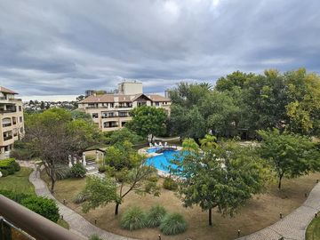 Departamento 3 dormitorios y cochera en Casonas del Norte