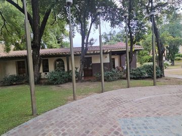 Departamento 3 dormitorios y cochera en Casonas del Norte