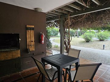 Departamento 3 dormitorios y cochera en Casonas del Norte