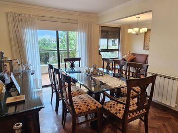 Departamento 3 dormitorios y cochera en Casonas del Norte