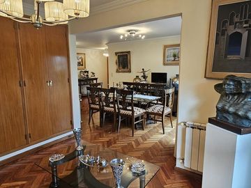 Departamento 3 dormitorios y cochera en Casonas del Norte