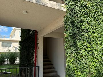 Monoambiente en Pilar con piscina y parrilla