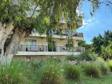 Monoambiente en Pilar con piscina y parrilla