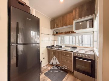 PH de 2 ambientes con patio y terraza propia con parrilla. CAISAMAR