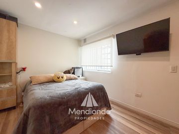 PH de 2 ambientes con patio y terraza propia con parrilla. CAISAMAR