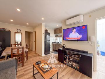 PH de 2 ambientes con patio y terraza propia con parrilla. CAISAMAR